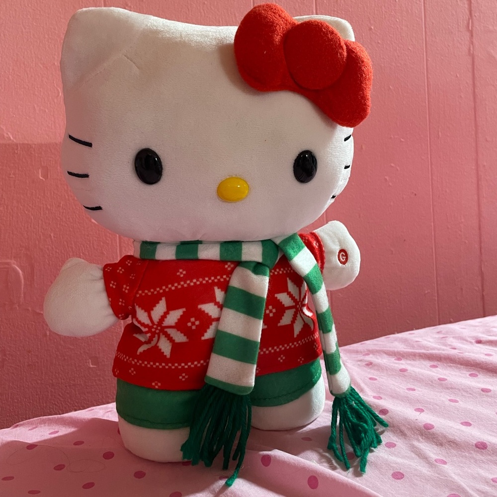 christmas hello kitty greeter